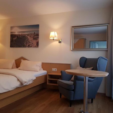 Hotel Penterknapp ブラームシェ エクステリア 写真
